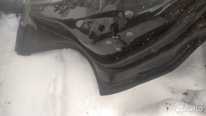 Дверь задняя правая чёрная G41 Nissan X-Trail T31