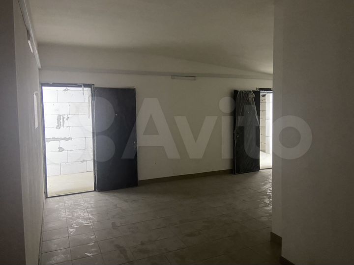 Свободного назначения, 647.7 м²