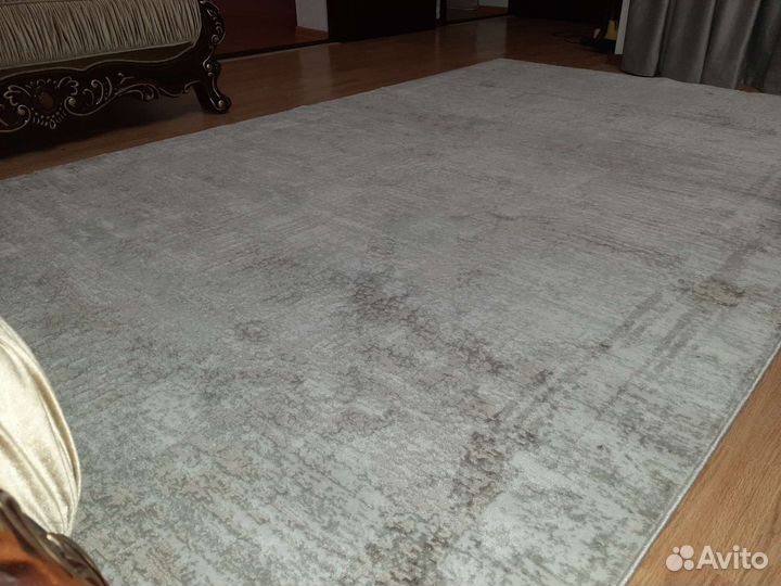 Ковер новый