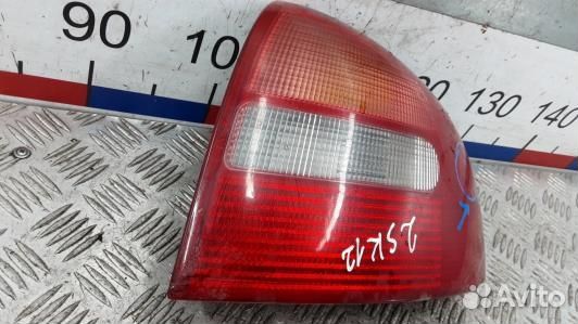 Фонарь задний правый audi A6 C5 (2SK12MY01)