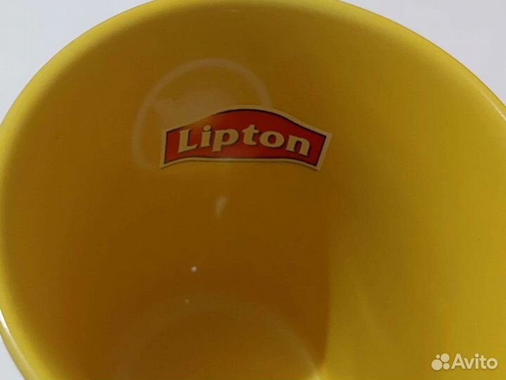 Кружки Lipton. Тарелка декоративная. Стаканы