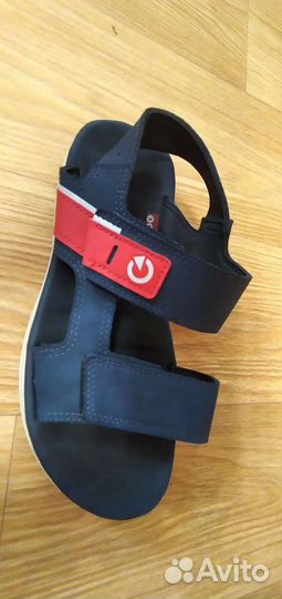 Сандалии