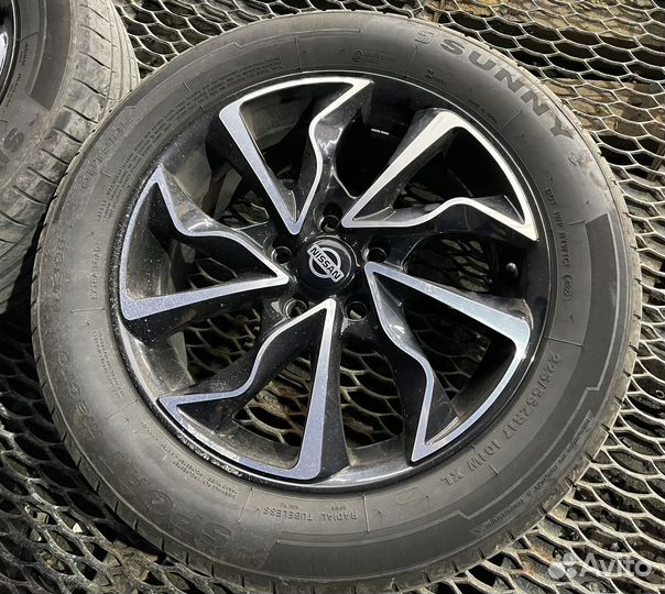 Комплект колес r17 nissan (не nissan)