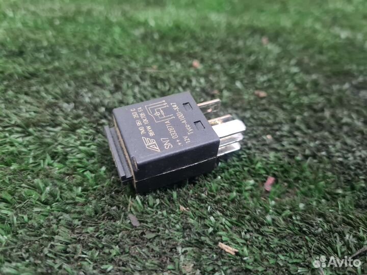 Реле VW Audi Skoda Seat 404