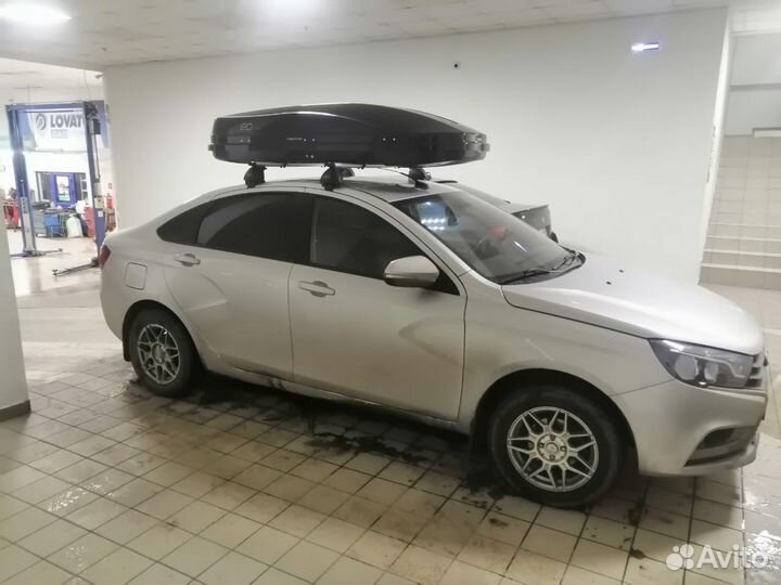 Автомобильный бокс 420л на LADA Vesta
