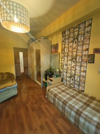 3-к. квартира, 64 м², 3/3 эт.