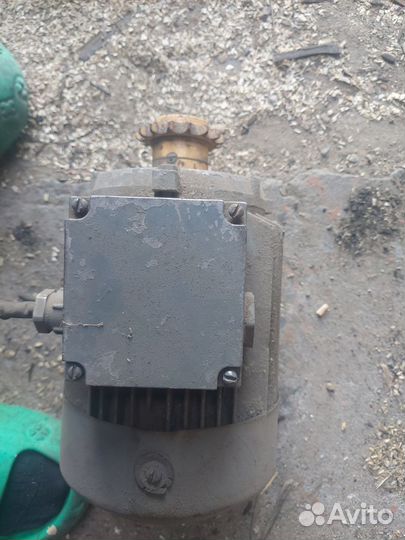 Электродвигатель 220/380