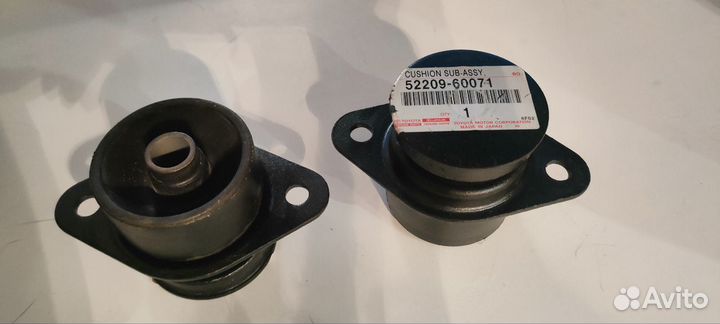 Подушка рамы кузова Toyota Land Cruiser Lexus LX47