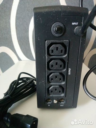 Бесперебойник Ippon back office 400