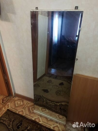 Зеркала настенные, с оправами