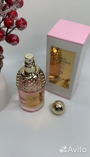 Парфюм Guerlain Aqua Allegoria Forte Rosa Rossa