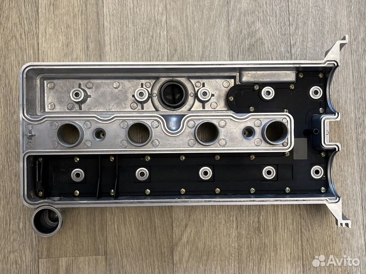 Клапанная крышка Шевроле Каптива 2.4 алюминиевая