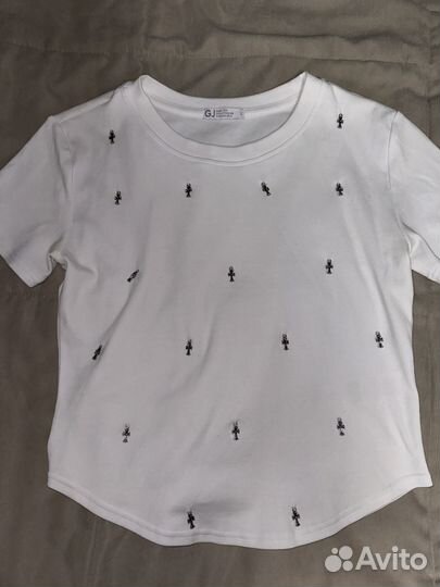 Белая Футболка с крестами