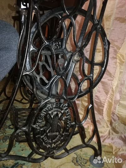 Швейная машина зингер ножная