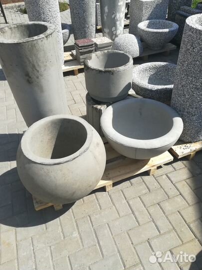 Вазон уличный