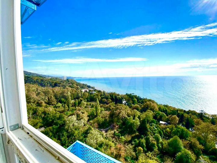 2-к. квартира, 72 м², 14/18 эт.