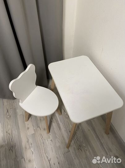 Детский стол и стульчик