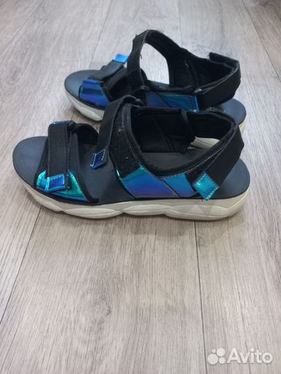 Сандалии для девочки 38 размер