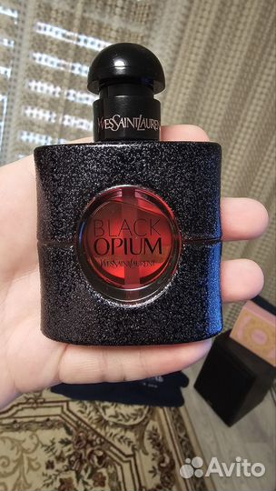 Yves saint laurent black opium 30