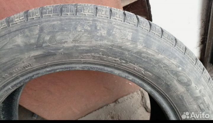 Pirelli Ice Zero 235/60 R18