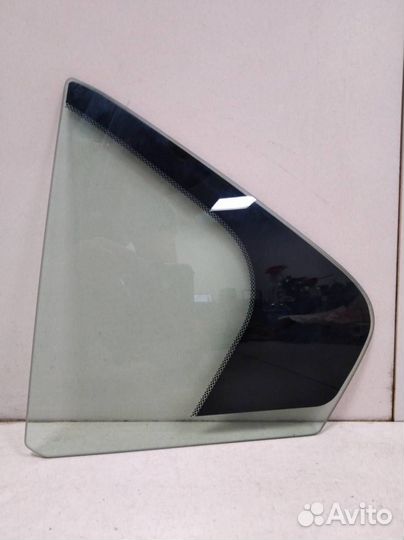 Стекло двери задней левой форточка Honda Accord 8