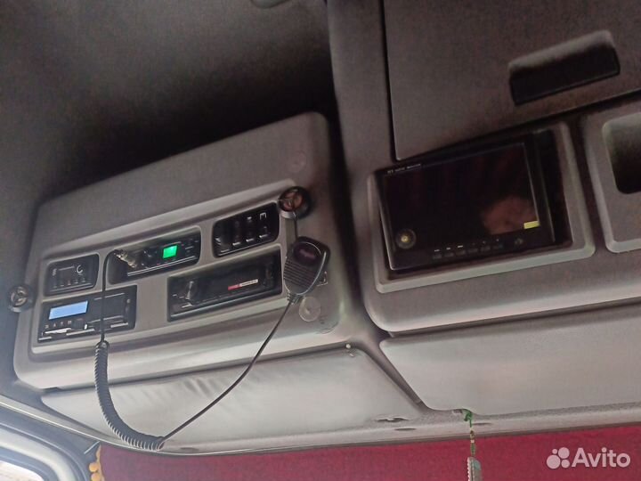 Mercedes-Benz Axor 1835 LS с полуприцепом, 2005