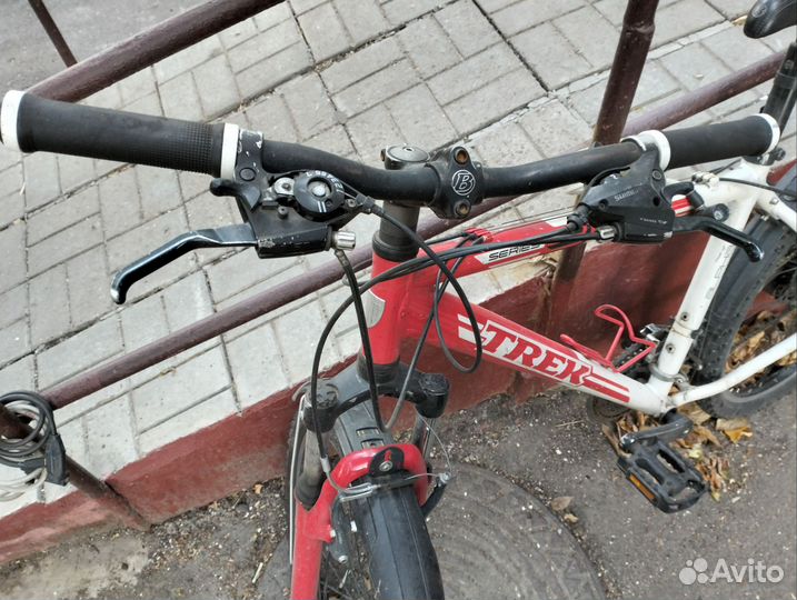 Велосипед Trek series 3700 колеса 26 рама 18