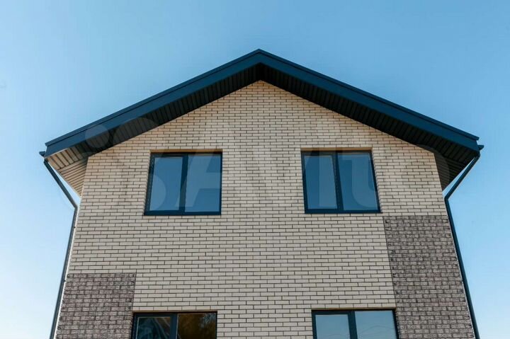 Дом 102 м² на участке 5,2 сот.