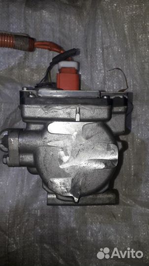 Компрессор кондиционера Toyota,Lexus Crown, GS450