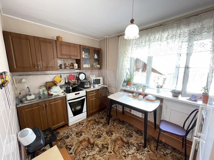 2-к. квартира, 48 м², 2/4 эт.