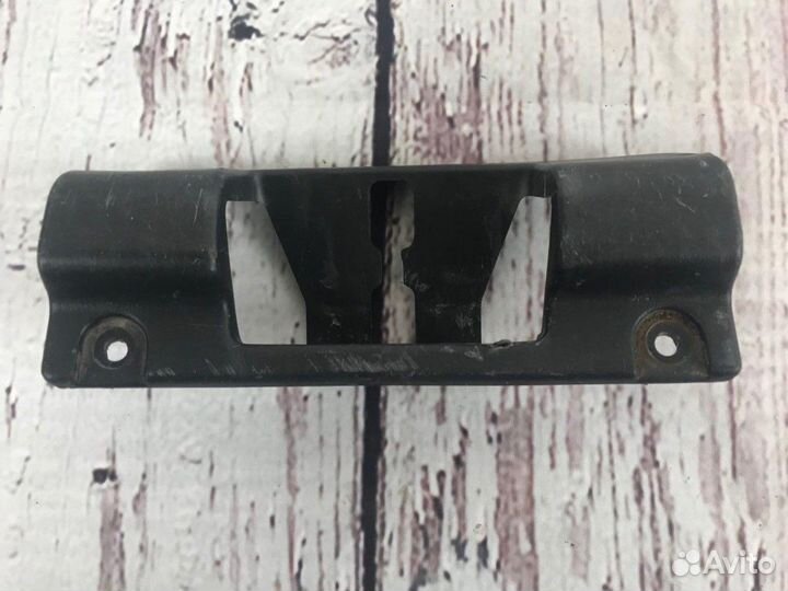 Накладка замка багажника xray иксрэй