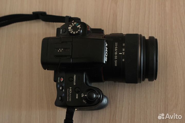 Sony Alpha SLT-A37