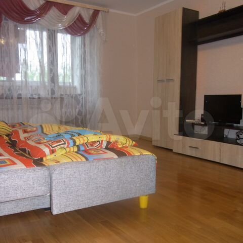 2-к. квартира, 70 м², 2/5 эт.