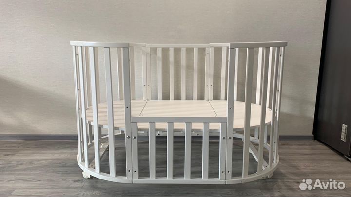 Детская кроватка трансформер с маятником
