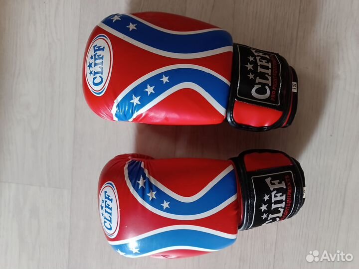 Боксерские перчатки детские