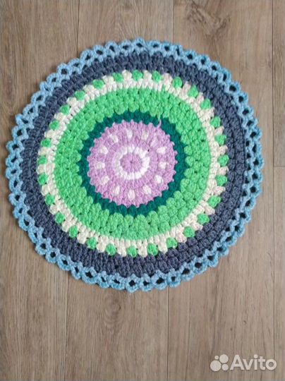 Вязанные коврики крючком