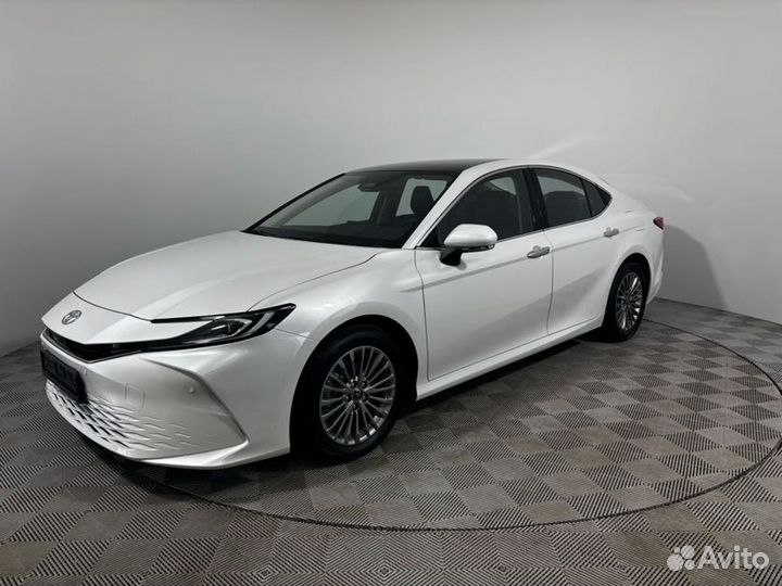 Toyota Camry 2.0 CVT, 2024