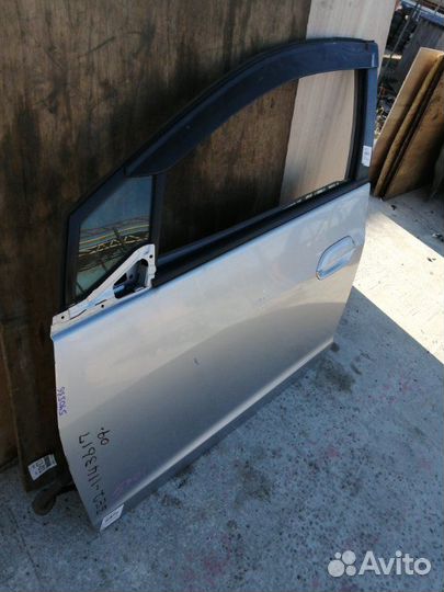 Дверь передняя левая Honda Insight ZE2