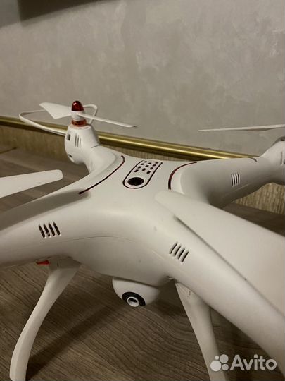 Квадрокоптер syma x8sw-d 720p