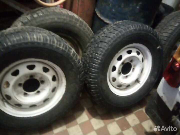 Acustica Challenger 245/70 R16
