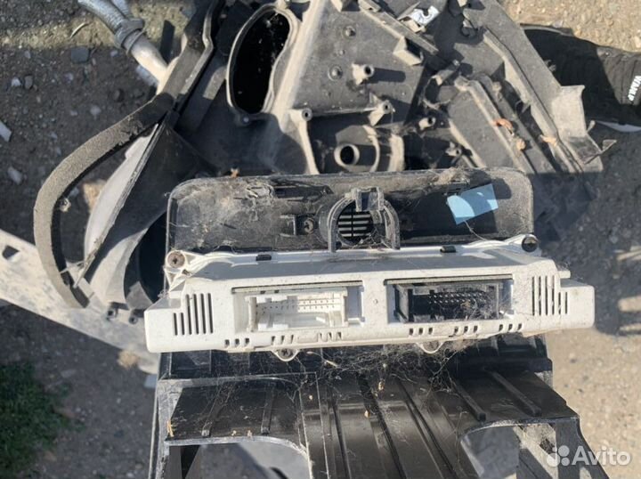 Блок печки Ford Fusion