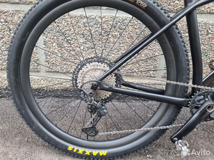 Велосипед карбоновый