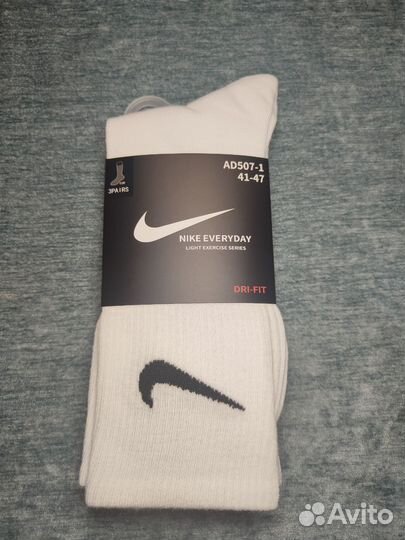 Носки nike everyday высокие белые