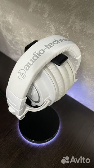 Наушники Audio Technica ATH-M50X white