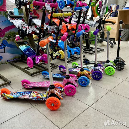 Самокат детский трехколесный оптом до 20 кг. принт