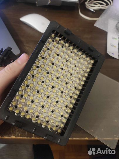 Led светильник для видеосъемки LC-160