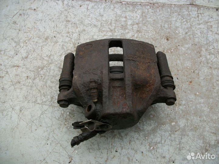 Суппорт передний Чери Фора А21 2006 2010