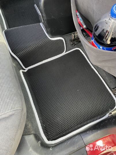 Коврики EVA салонные в авто