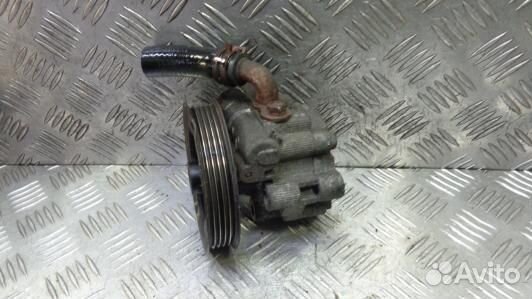 Насос гу дизельный toyota avensis T25 (8LV05BT01)