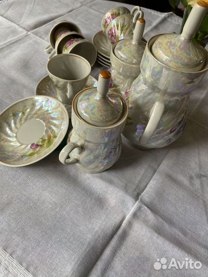 Кофейный сервиз, конфетница, пасхальное яйцо